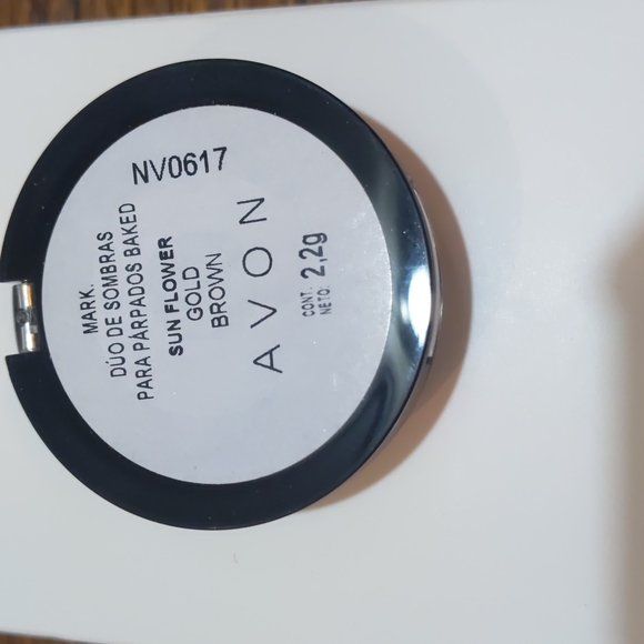 Mark Avon Duel eyeshadow - Picture 4 of 5